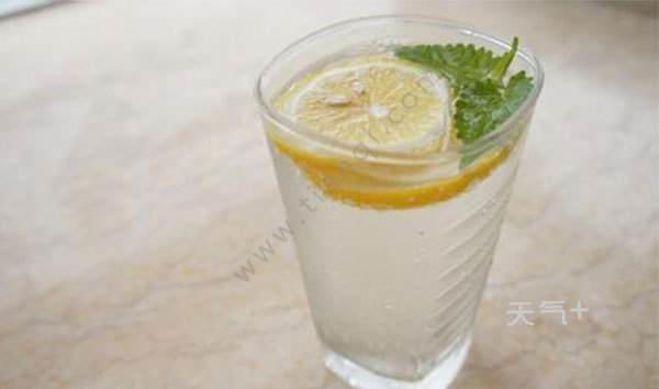 胃酸多能喝苏打水 tqjia