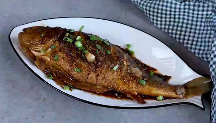 大黄鱼怎么做好吃 红烧大黄鱼的做法