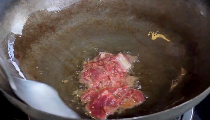 炒牛肉的做法 香菇牛肉怎么炒