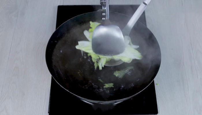 蒜蓉粉丝白菜的做法 蒸大白菜的做法