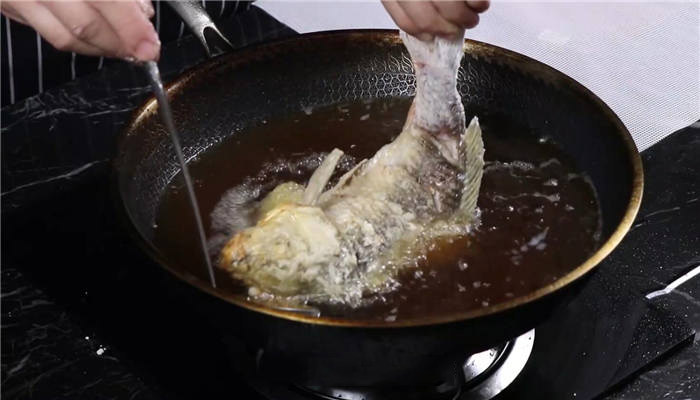 糖醋鱼的家常做法 糖醋鱼怎么做好吃