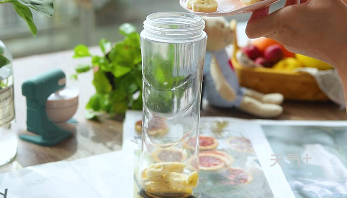 香蕉牛奶的做法家里 tqjia