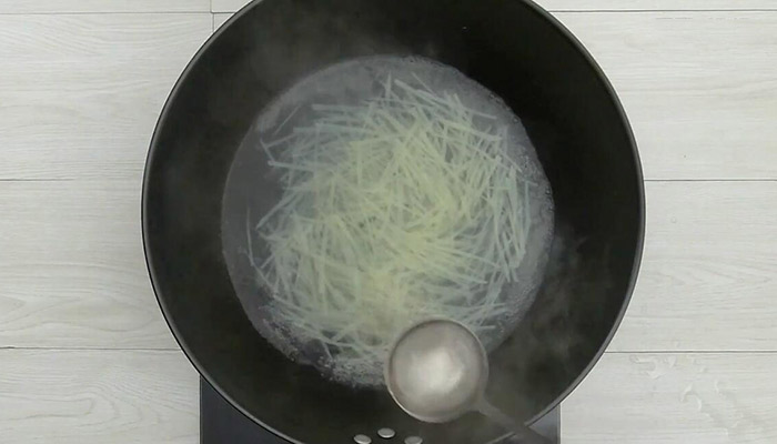家常土豆汤的做法 怎么做土豆汤才好吃