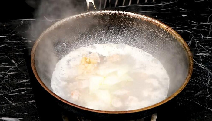 虾丸汤的做法 家常虾丸汤怎么做