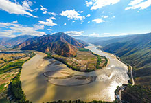 亞洲最長的外流河 亞洲最長的河流是